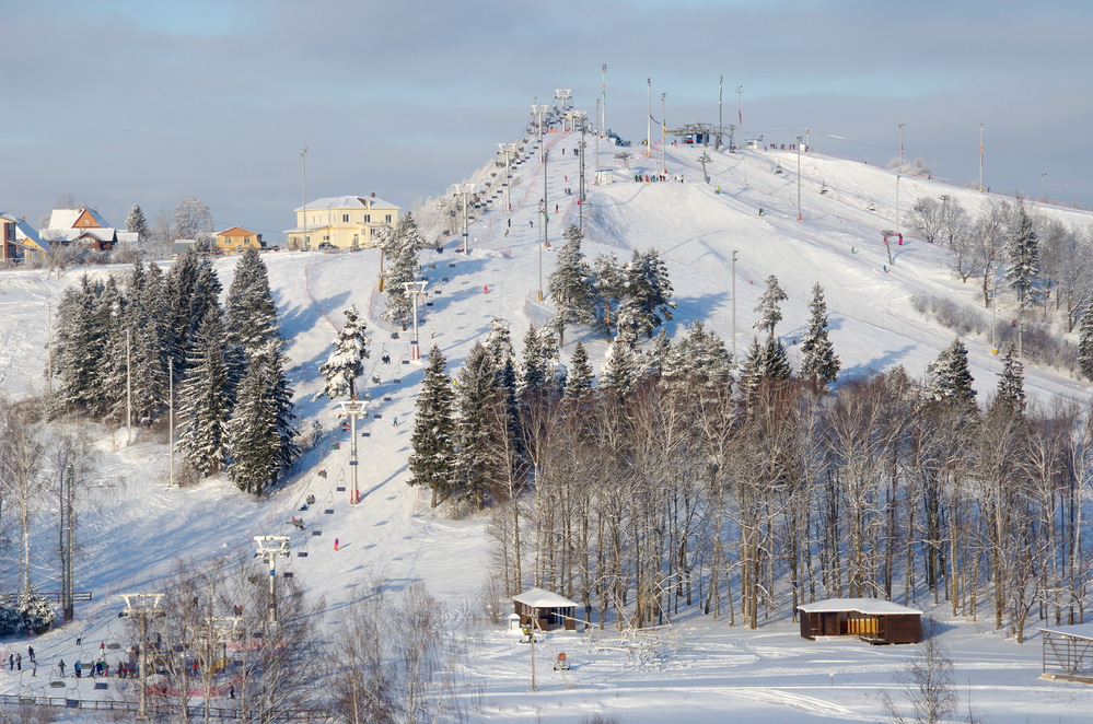 Лучшие горнолыжные курорты в России находятся в пригороде Москвы